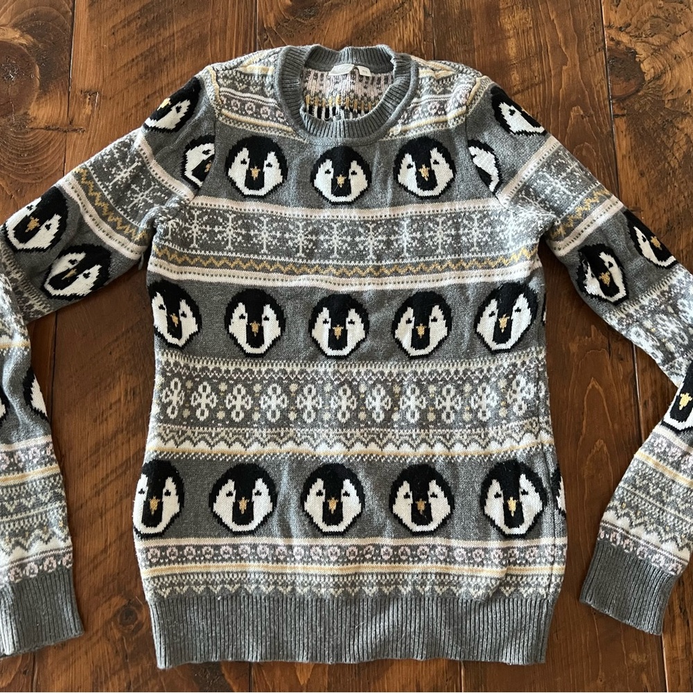 Twik Grey Penguin Pattern Knit Sweater